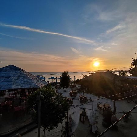 Living Asia Sunset Resort Gili Air Extérieur photo