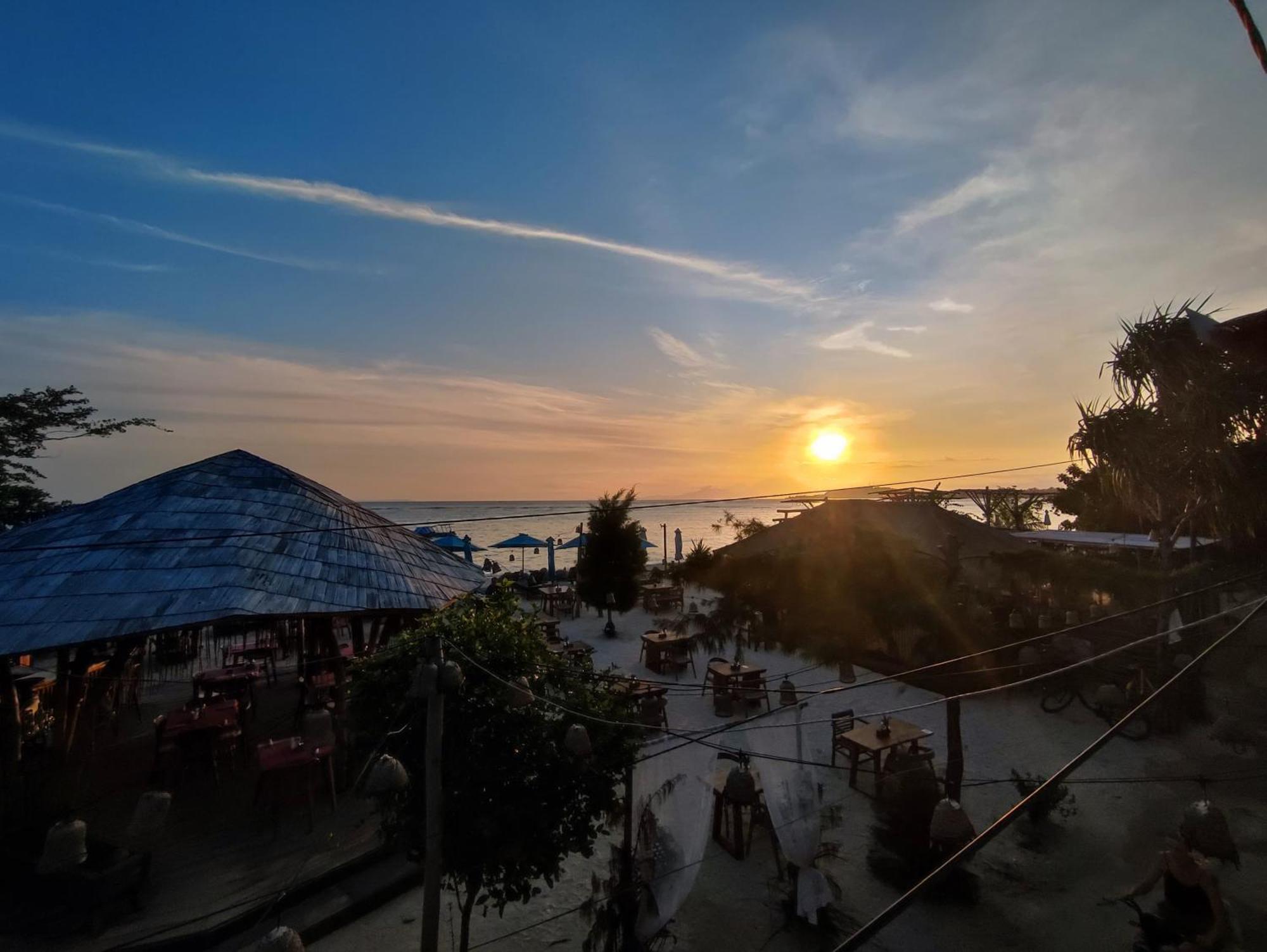 Living Asia Sunset Resort Gili Air Extérieur photo