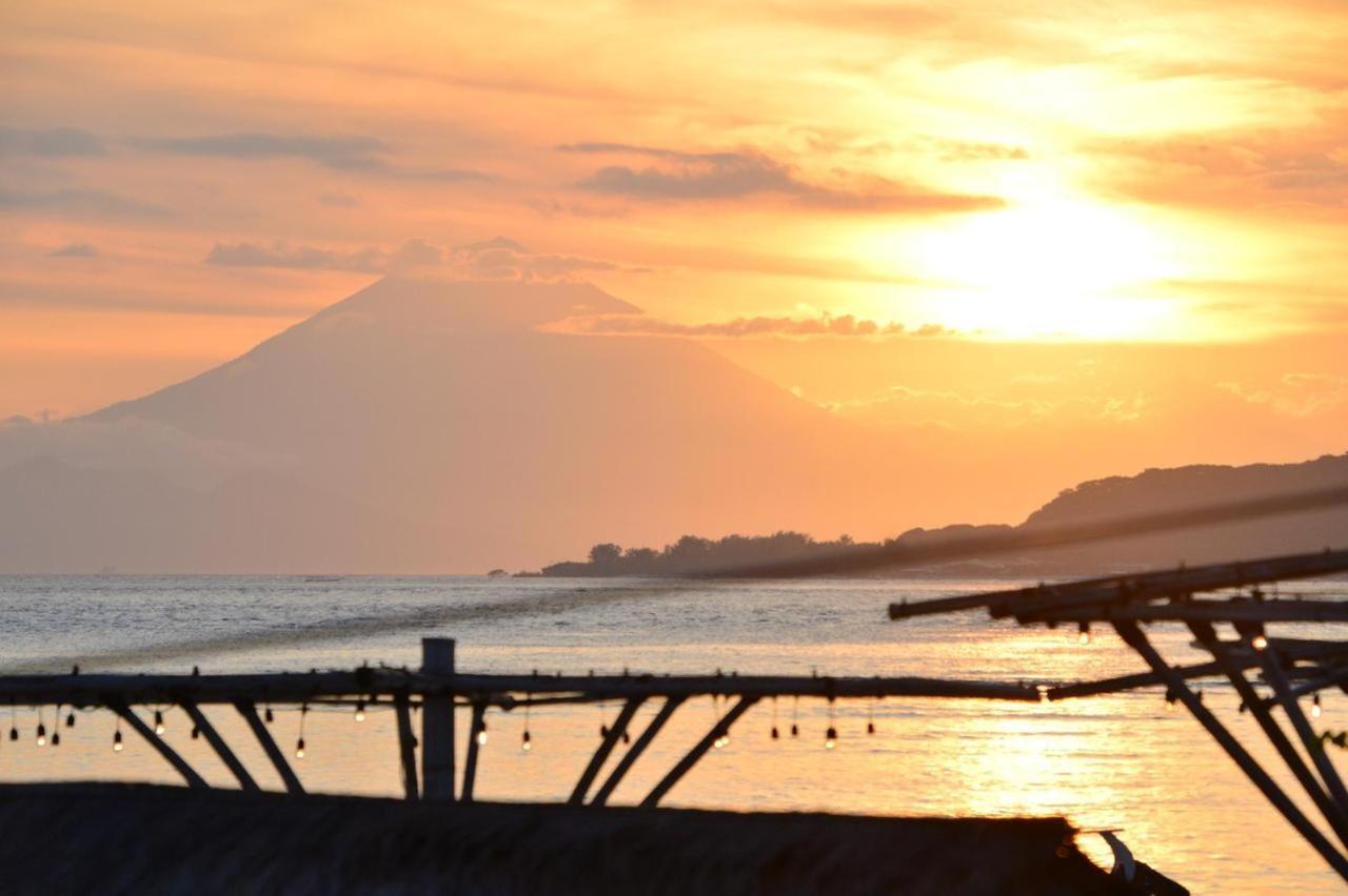 Living Asia Sunset Resort Gili Air Extérieur photo