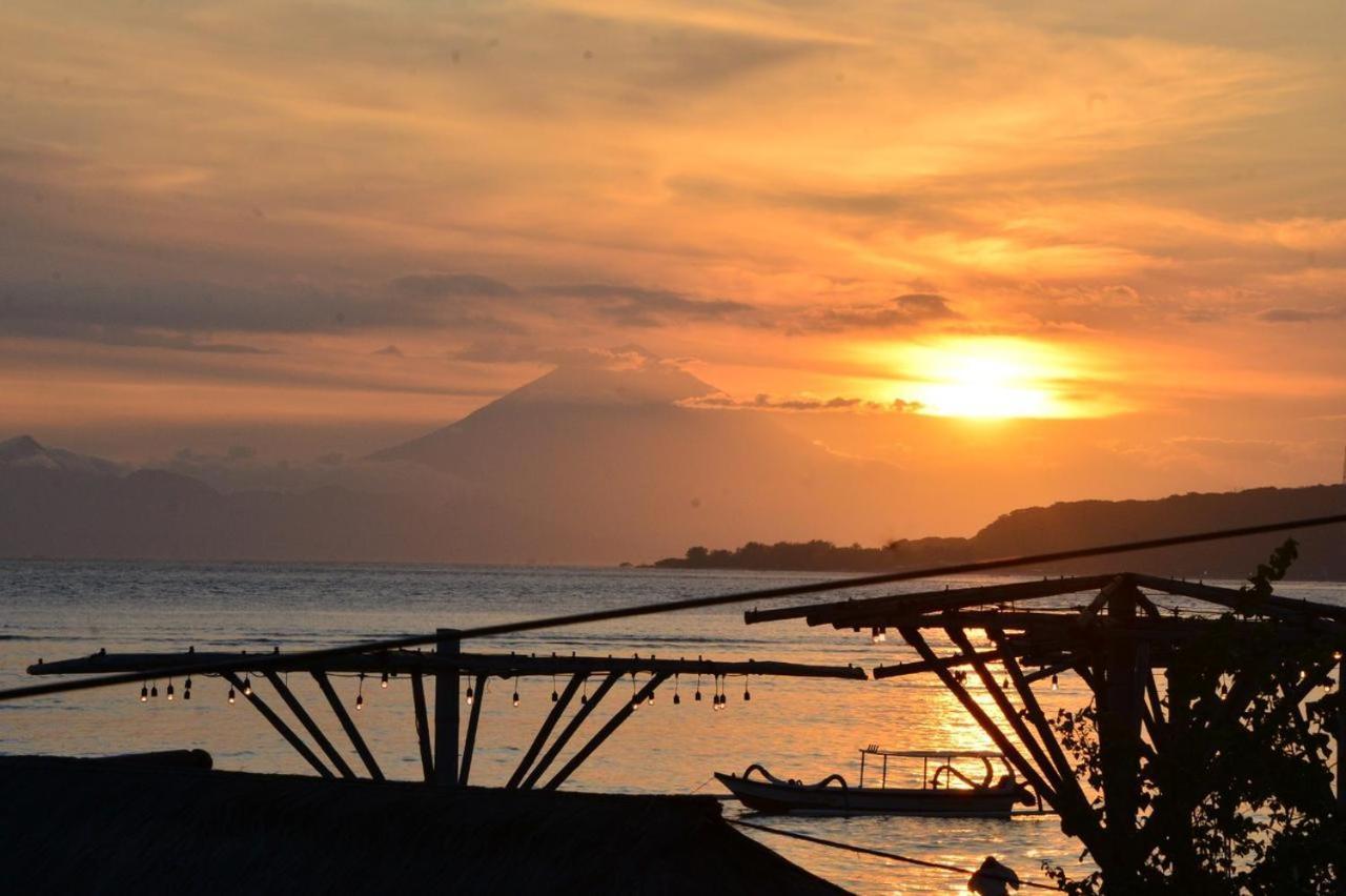 Living Asia Sunset Resort Gili Air Extérieur photo