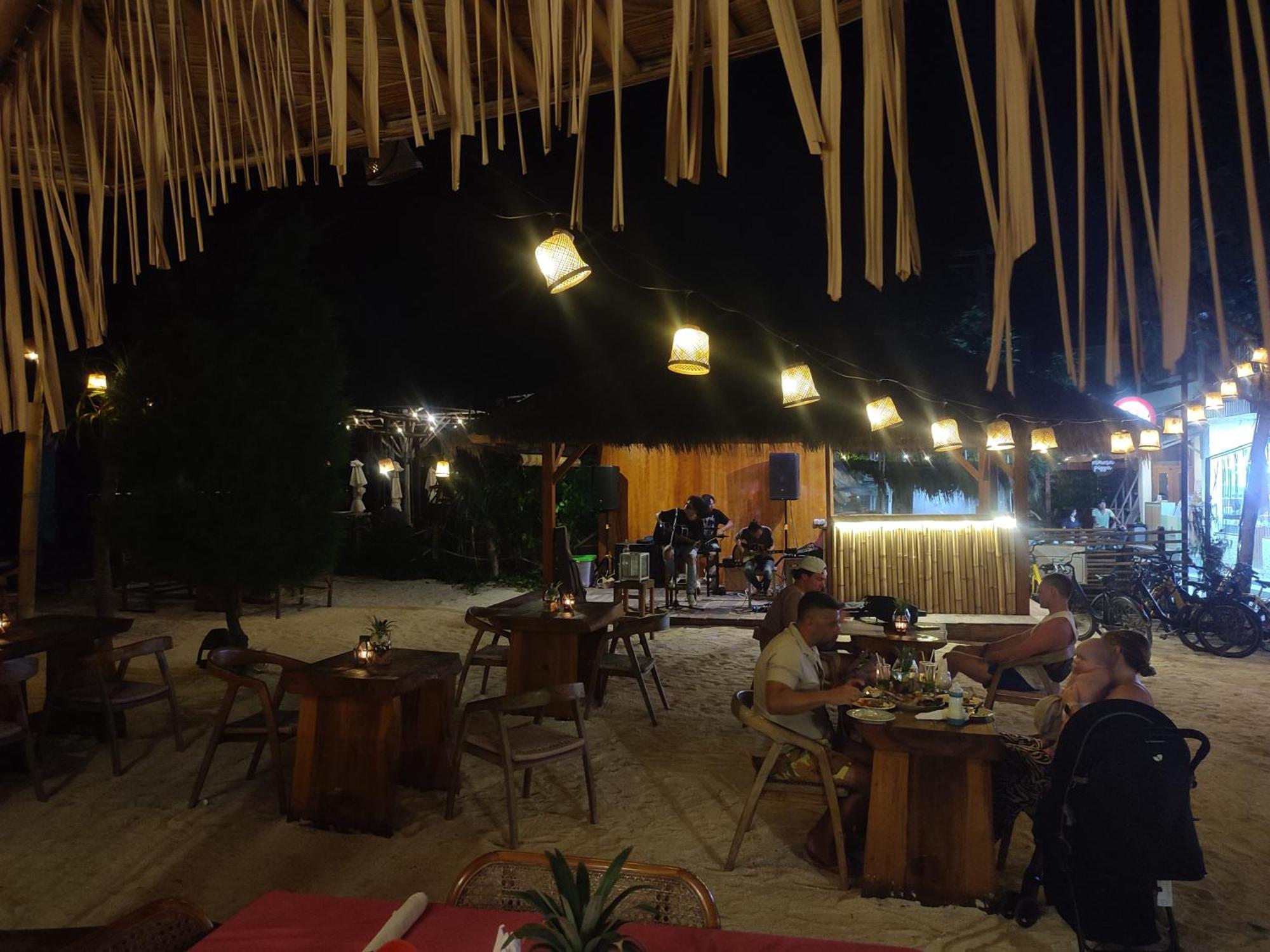 Living Asia Sunset Resort Gili Air Extérieur photo